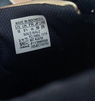 Deportivas Adidas Superstar Doradas y Negras