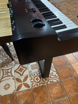 Piano Kawai MP7 SE con flight case