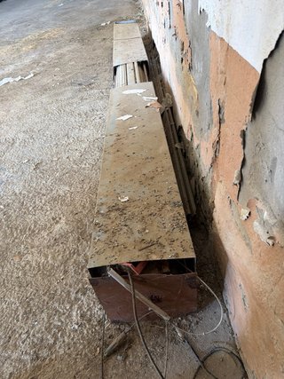Puerta mecánica