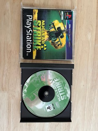 Nuclear Strike PS1 PAL Francés