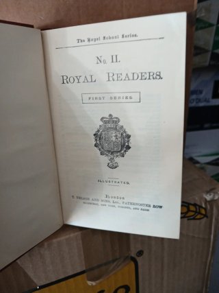 The Royal Readers número 2