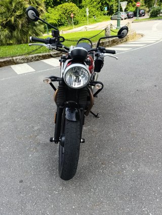 Triumph Street Twin 900