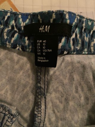 Shorts H&M Stampa Etnica Blu Taglia M