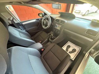 Volkswagen Golf 1.6 TDI 2010 5490€!!