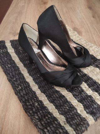 Zapatos de tacón E.FERRI negros
