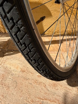 Bicicleta Trekking Boomerang Tarmac - ¡Impecable!