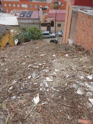Solar en venta en Singuerlín - Can Franquesa - Les Oliveres en Santa Coloma de Gramanet