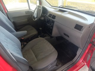 Ford Tourneo Connect 2005