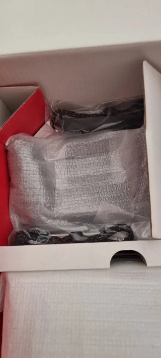 Nintendo Switch OLED + Funda