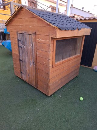 Casita de madera para jardín