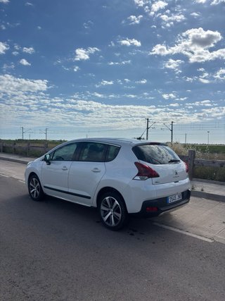 Peugeot 3008 2015