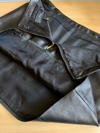Falda Mango Piel Negra Talla 42