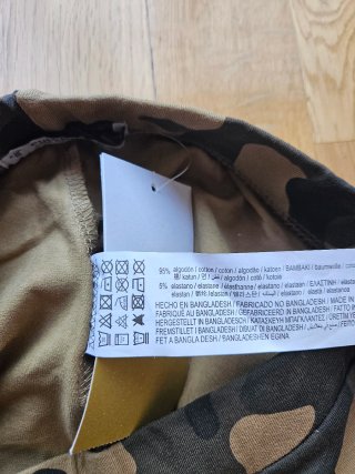 Mallas cortas Pull&Bear camuflaje Talla S