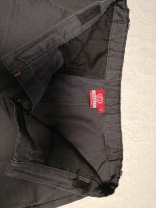 Pantalón uniforme Salesianos