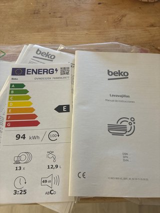 URGENT VENDRE!!  Lavavajillas Beko 60cm. DVN05320X