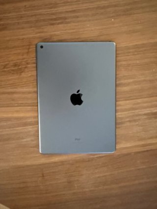 iPad 8ª Gen 128GB + Funda Teclado