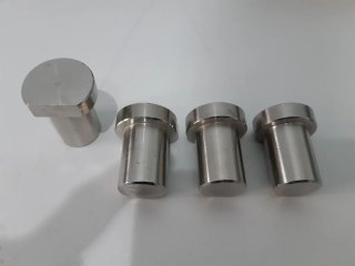 Corchetes de banco.