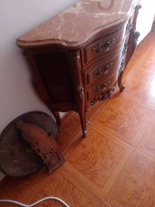 Conjunto mesa y aparador de piedra
