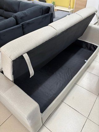 Sofá cama beige con doble arcón
