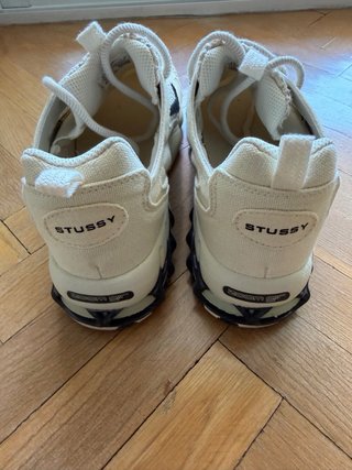 Nike Air Zoom Spiridon Cage x Stussy Beige