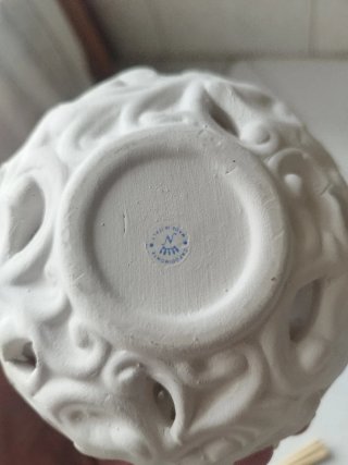 Porcellana traforata Capodimonte