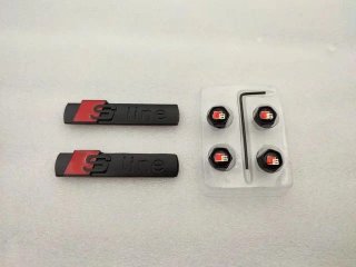 SET DE EMBLEMAS AUDI S-LINE LATERALES NEGRO MATE