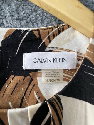 Blusa Calvin Klein