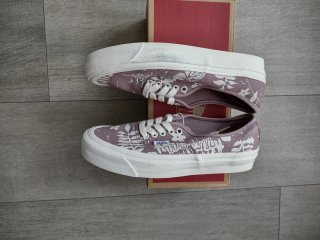 Zapatillas Vans Moradas Floral 38.5 mujer niña