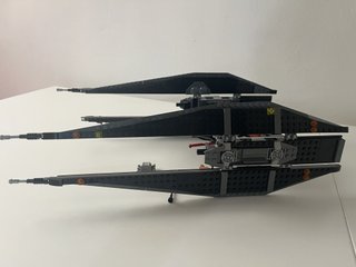 Lego Star Wars 75179 Kylo Ren