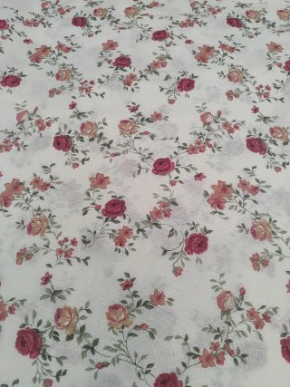 Tela loneta estampada rosas