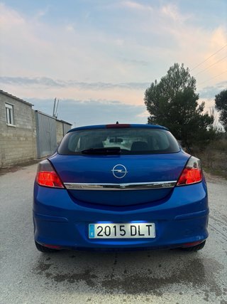 Opel Astra GTC