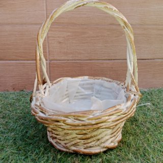 Cesta de mimbre
