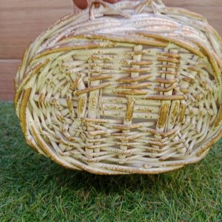 Cesta de mimbre