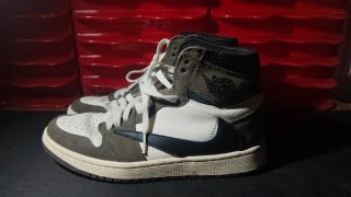 Nike Jordan 1 Retro High Travis Scott