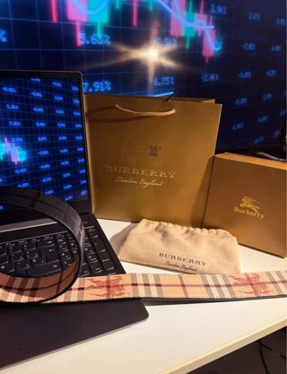Cinturón Burberry Reversible - Full Set