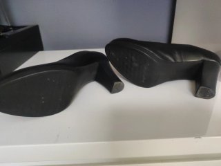 Zapatos de tacón negros