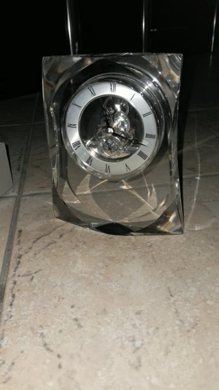 Orologio da tavolo in cristallo