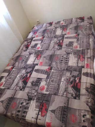 Sofá cama con almacenaje bajo asiento