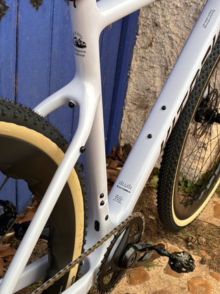 Bicicleta Gravel Carbono Sram Rival E1 AXS