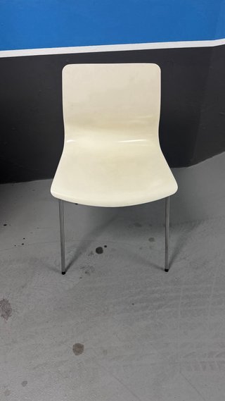 4 Sillas de exterior beige