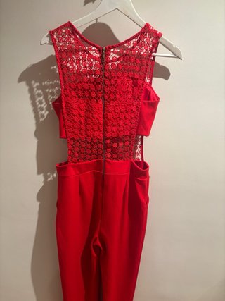 Mono rojo evento encaje talla 36