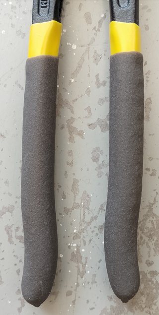 Llave ajuntable 12"+Tenaza apertura multiple 10"