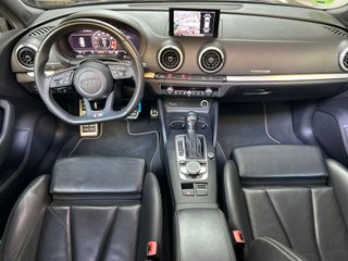 Audi A3 S3 2.0 TFSI quattro S tronic Sportback