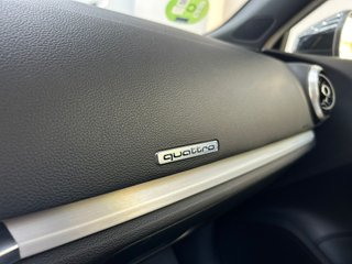 Audi A3 S3 2.0 TFSI quattro S tronic Sportback