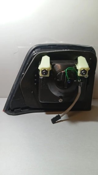 Luz Trasera Chevrolet Orlando RH