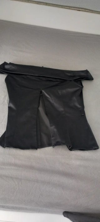Conjunto Saten Top y Falda Negro