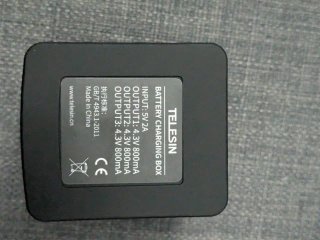 2 Batterie TELESIN + Caricatore 899789