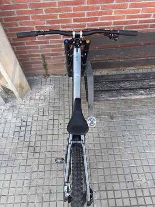 Bicicleta de DH Prime Rocket