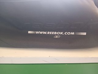 Bolsa deportiva grande Reebok gris