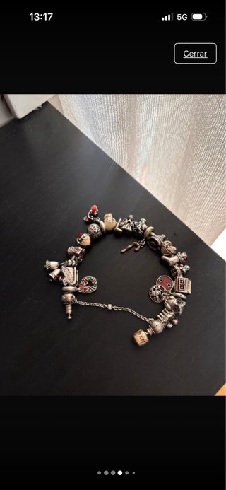 Pulsera Pandora con charms navideños